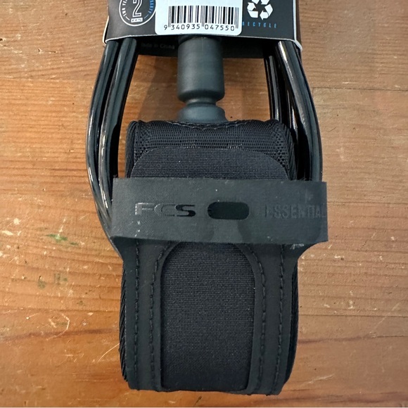 NWT FCS 8 All Round Essential Series Leash - Recommended Wave Size: 2 - 8 ft - Picture 9 of 9